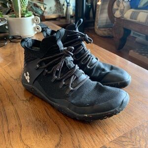 VIVOBAREFOOT Magna Shoes Size 39